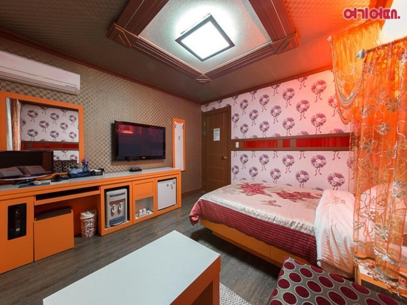 Paradaise Motel Gangneung Buitenkant foto