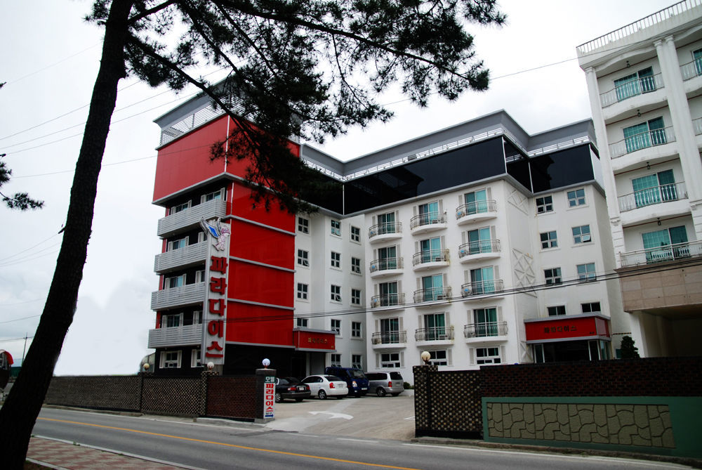 Paradaise Motel Gangneung Buitenkant foto