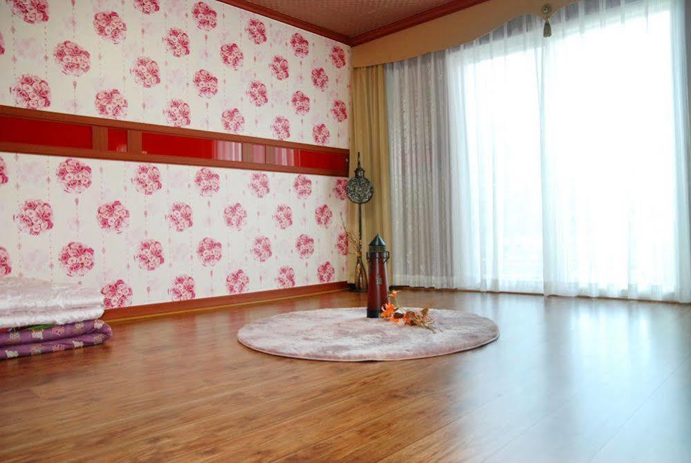 Paradaise Motel Gangneung Buitenkant foto